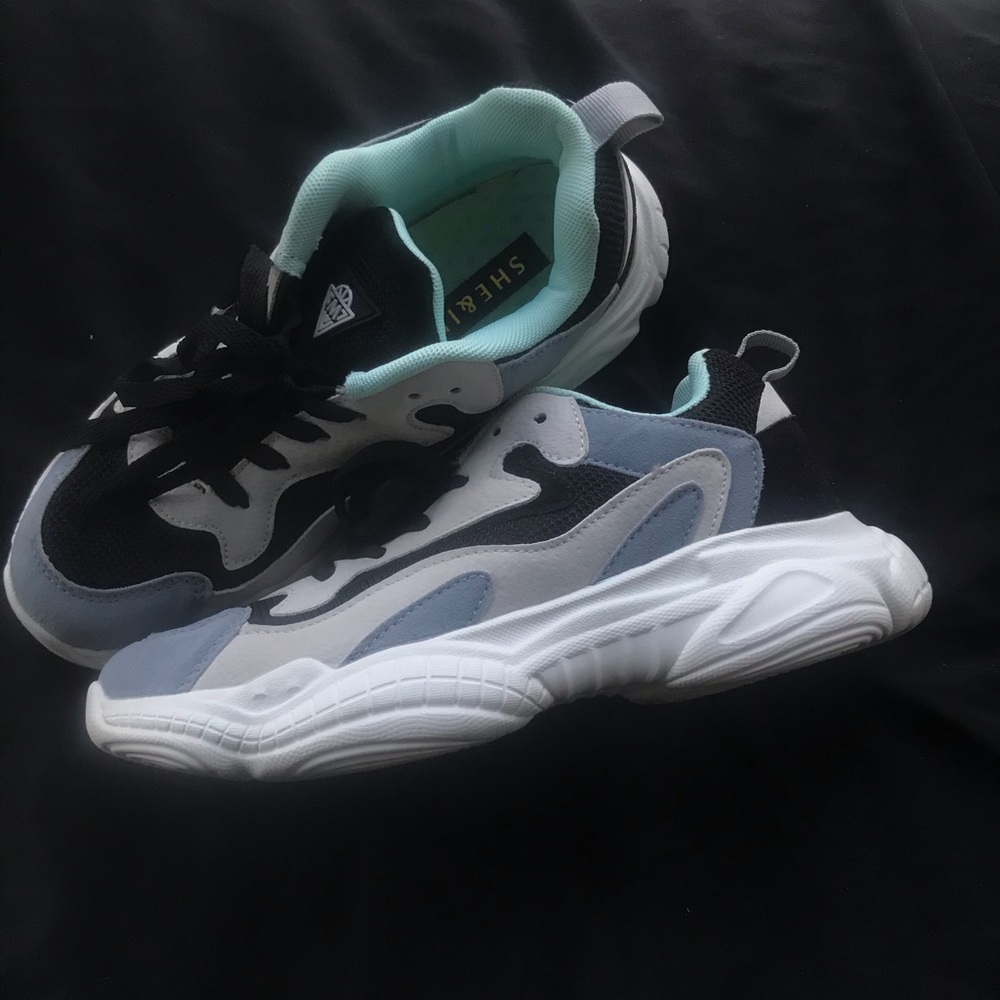 Womens Brand New Sneakers